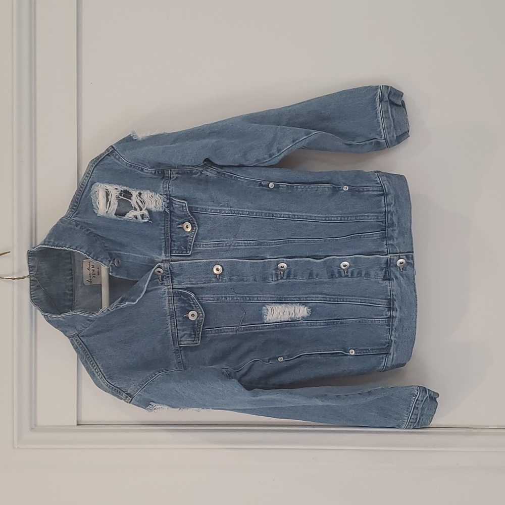 Love Tree Denim Ripped Jacket - Picture 3 of 9